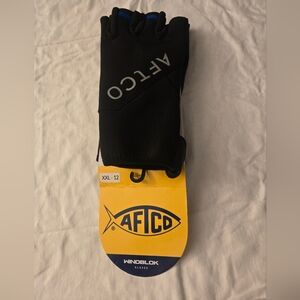 AFTCO Black Fishing Gloves with Blue Trim XL Windblok